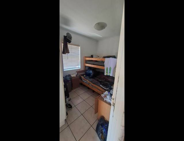 2 BEDROOM APARTMENT FOR SALE IN GOODWOOD CENTRAL